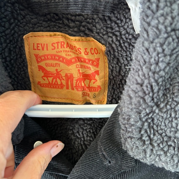 Men's Levi's Sherpa Lined Corduroy Jacket Black - Picture 3 of 4